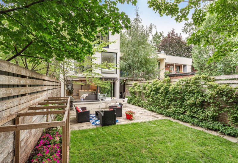 2455 Rue St-Charles  Montréal (Le Sud-Ouest) (Montréal)