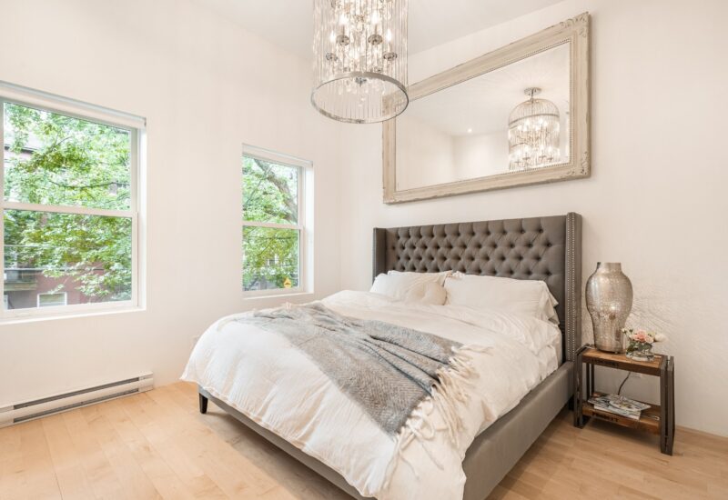 2455 Rue St-Charles  Montréal (Le Sud-Ouest) (Montréal)