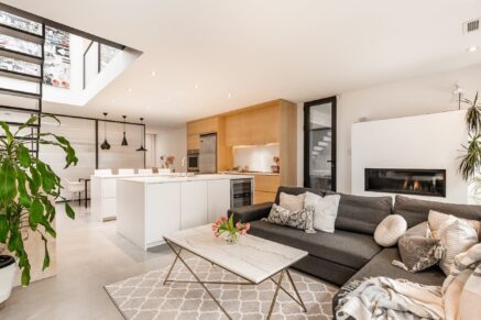 2455 Rue St-Charles  Montréal (Le Sud-Ouest) (Montréal)