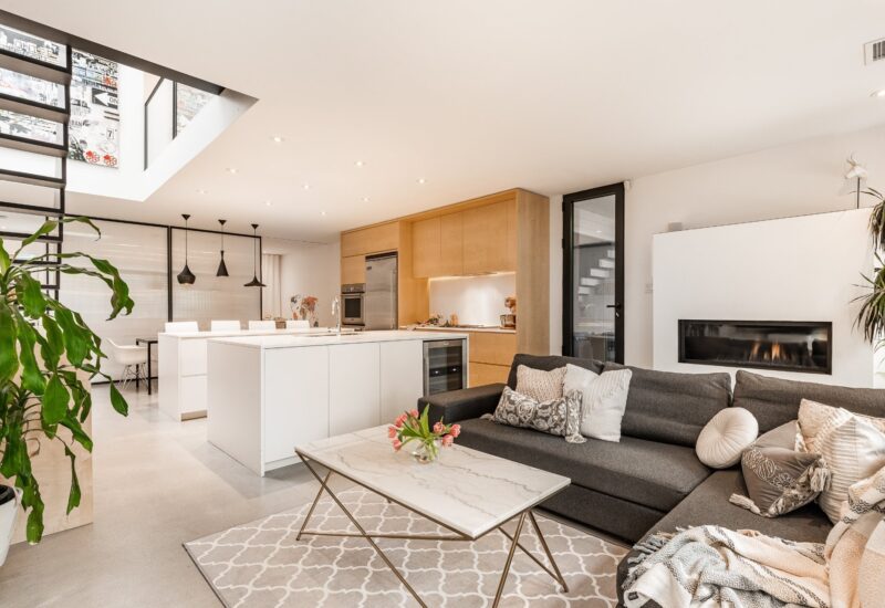 2455 Rue St-Charles  Montréal (Le Sud-Ouest) (Montréal)