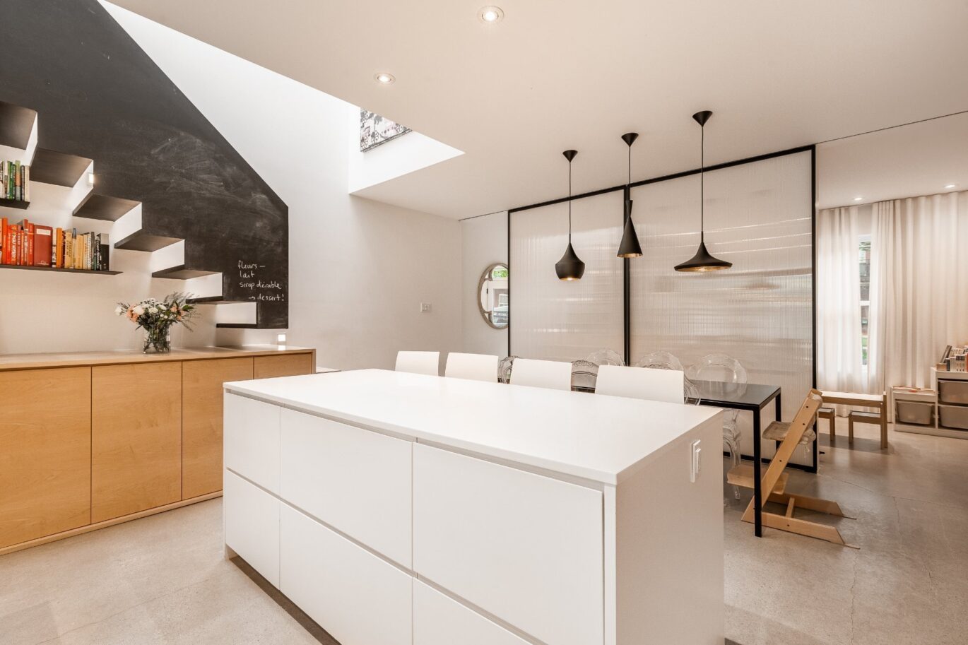 2455 Rue St-Charles  Montréal (Le Sud-Ouest) (Montréal)