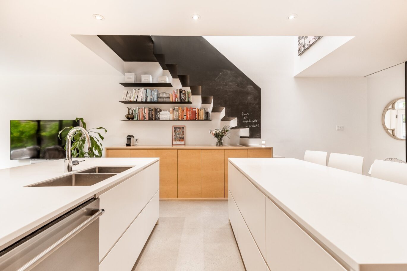 2455 Rue St-Charles  Montréal (Le Sud-Ouest) (Montréal)