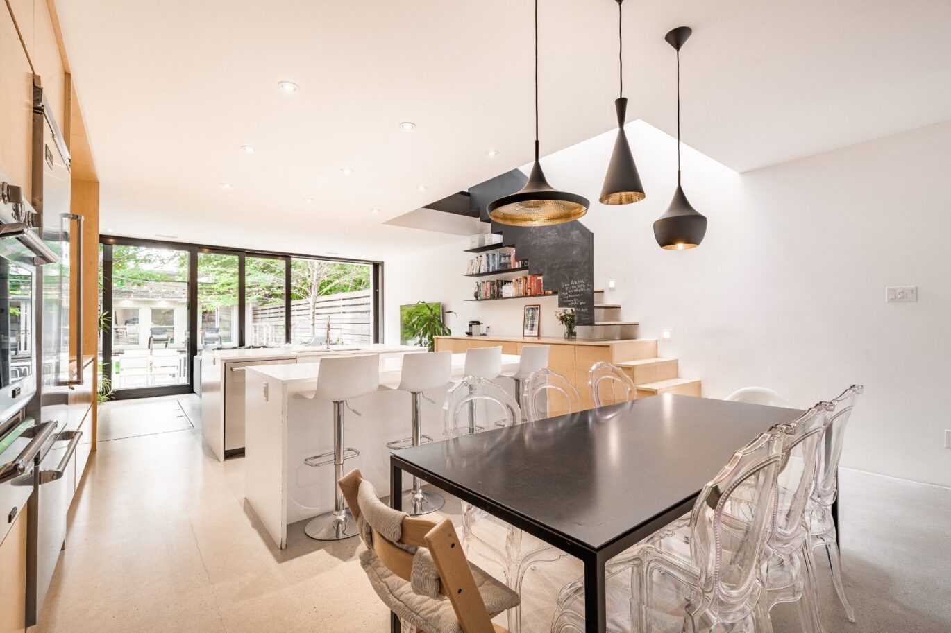 2455 Rue St-Charles  Montréal (Le Sud-Ouest) (Montréal)