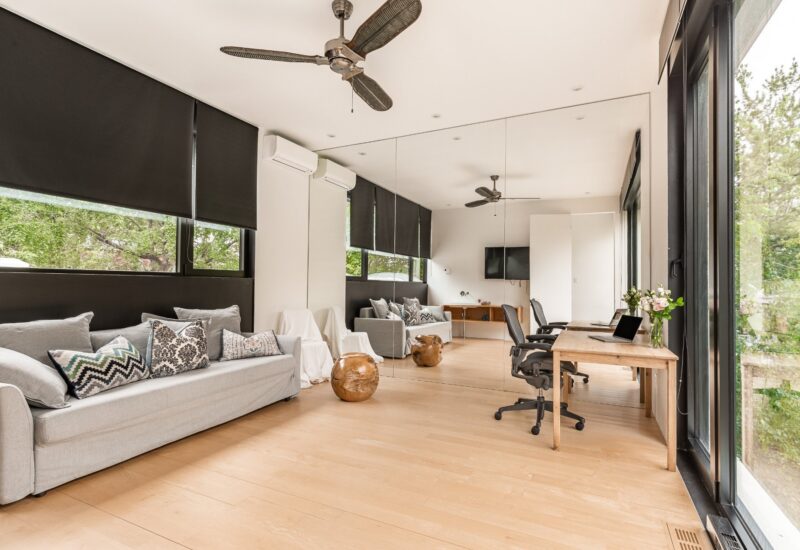 2455 Rue St-Charles  Montréal (Le Sud-Ouest) (Montréal)