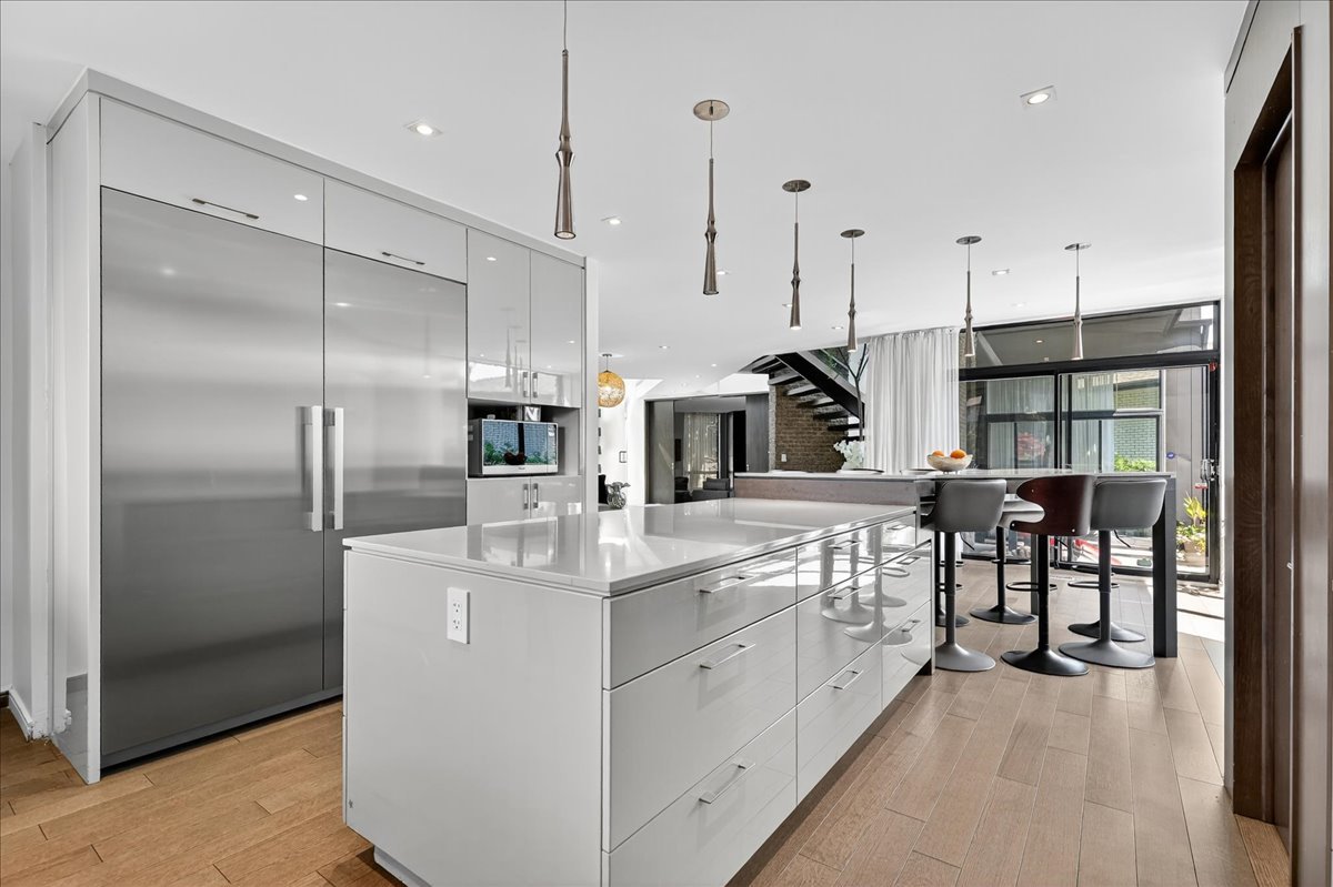 Montréal  - House 5 Bedrooms - picture 12