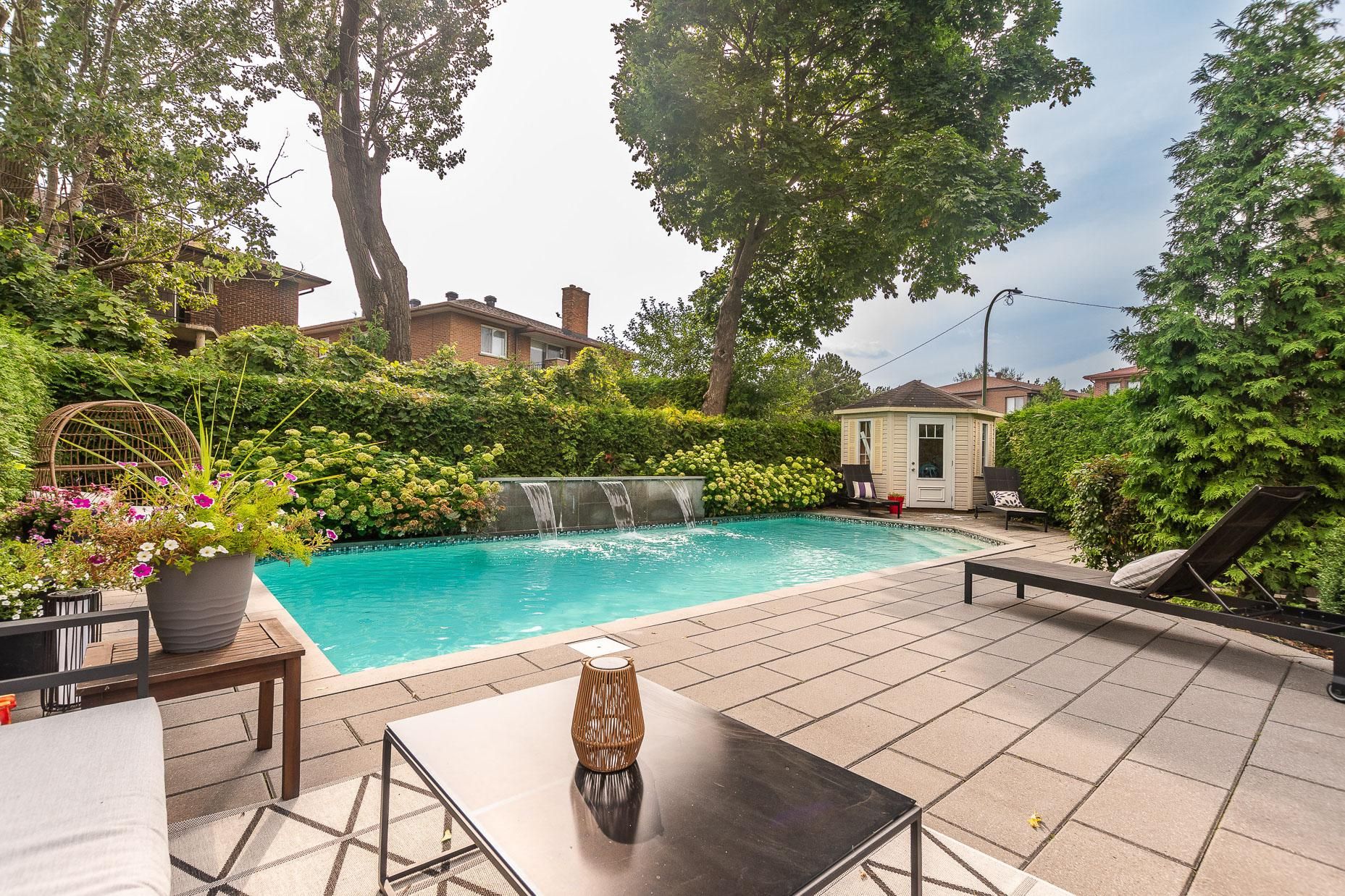 House Montréal  -  ref 22072009 (picture 2)