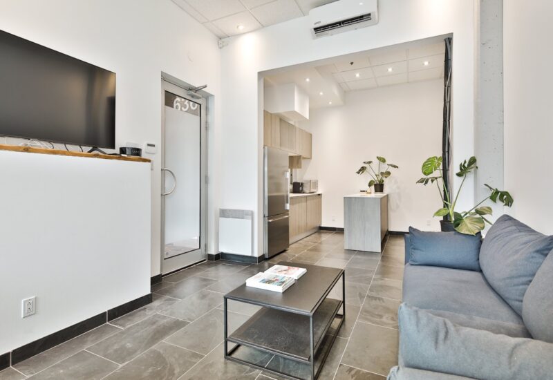 6357 Boul. St-Laurent  Montréal (Rosemont/La Petite-Patrie) (Montréal)