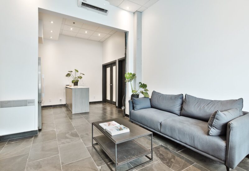 6357 Boul. St-Laurent  Montréal (Rosemont/La Petite-Patrie) (Montréal)