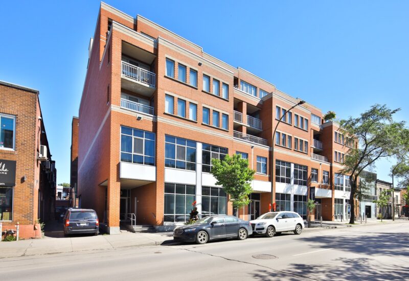 6357 Boul. St-Laurent  Montréal (Rosemont/La Petite-Patrie) (Montréal)