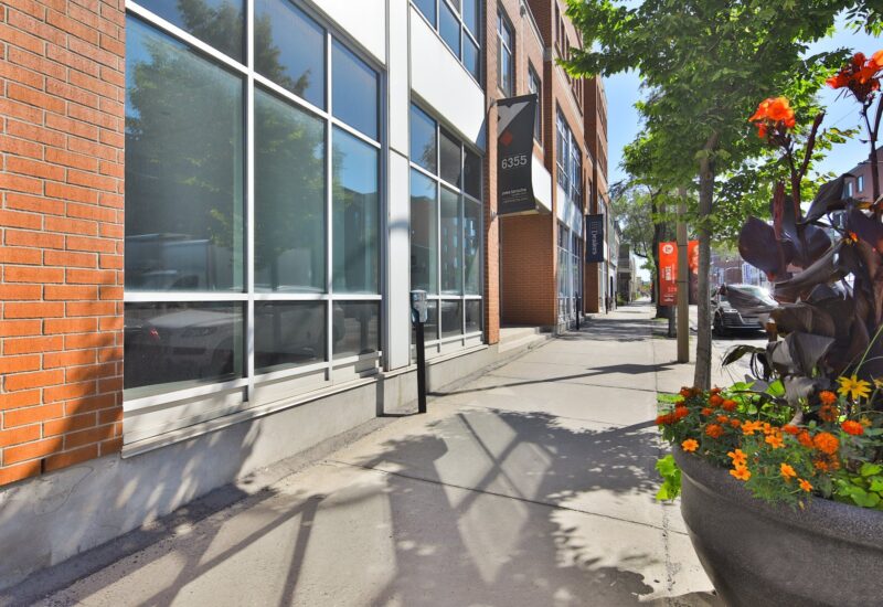 6357 Boul. St-Laurent  Montréal (Rosemont/La Petite-Patrie) (Montréal)