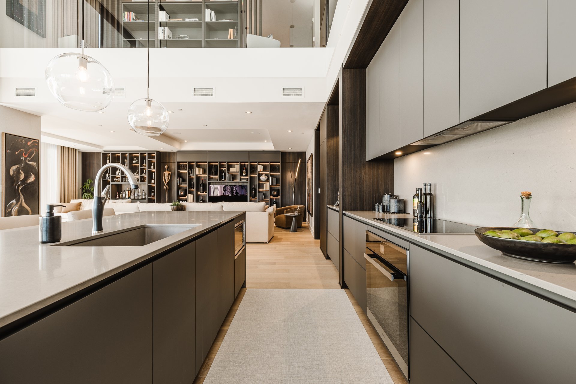 Laval  - Appartement 10 Pi&egrave;ces 3 Chambres - picture 9