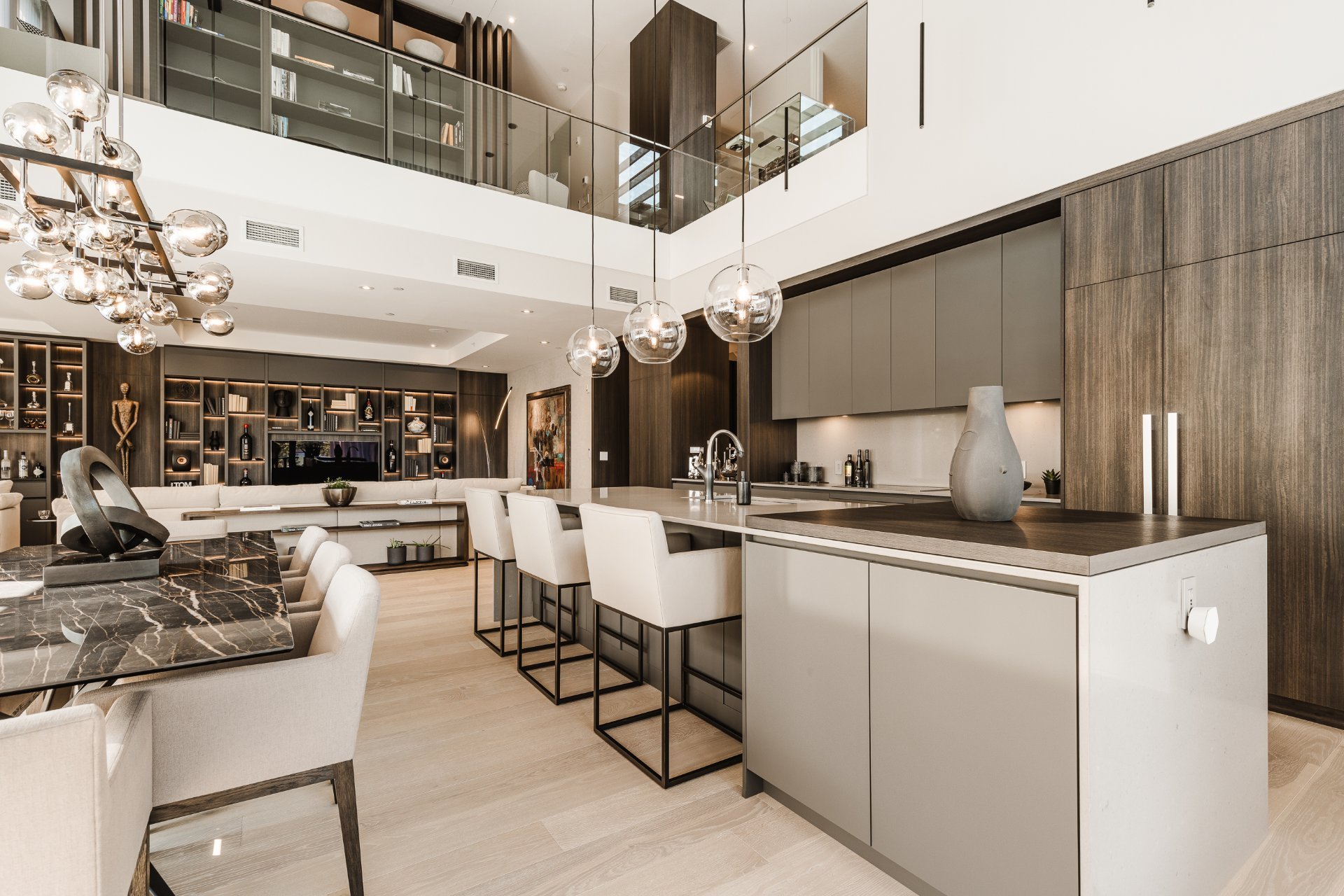 Laval  - Appartement 10 Pi&egrave;ces 3 Chambres - picture 5