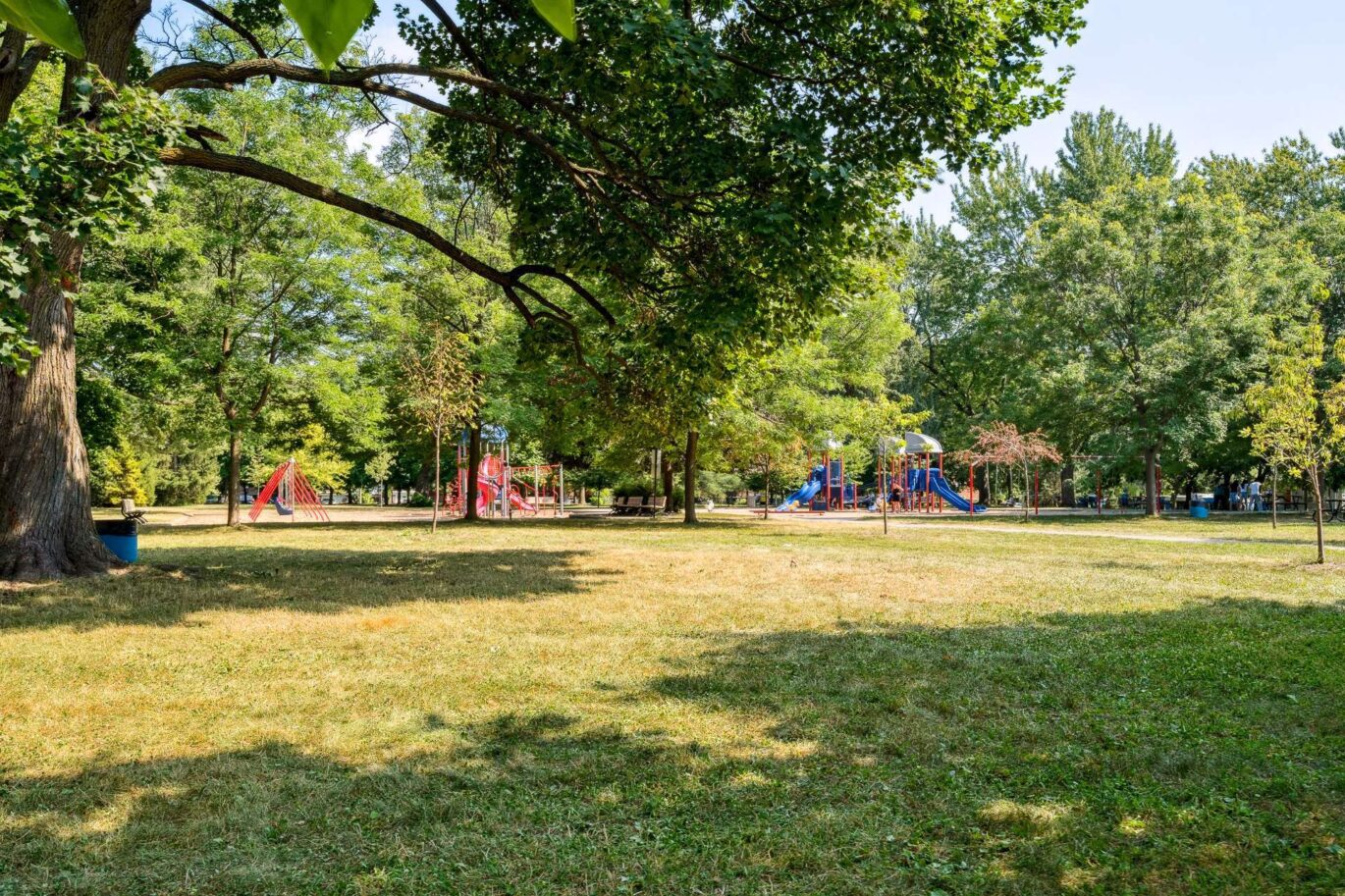 5447 Av. Earnscliffe  Montréal (Côte-des-Neiges/Notre-Dame-de-Grâce) (Montréal)