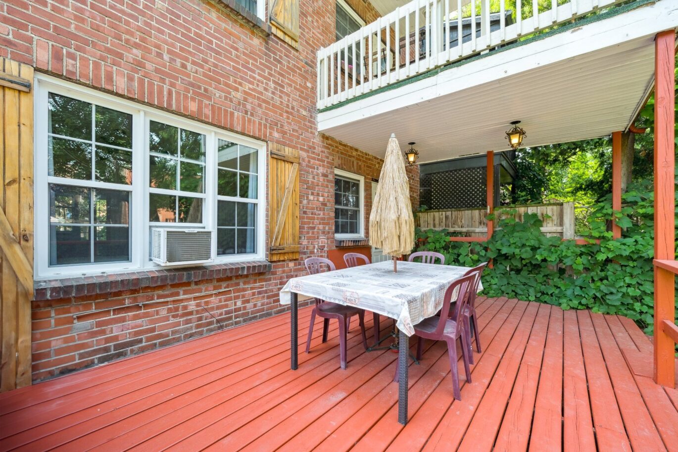 5447 Av. Earnscliffe  Montréal (Côte-des-Neiges/Notre-Dame-de-Grâce) (Montréal)