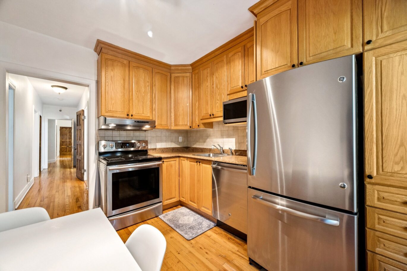 5447 Av. Earnscliffe  Montréal (Côte-des-Neiges/Notre-Dame-de-Grâce) (Montréal)