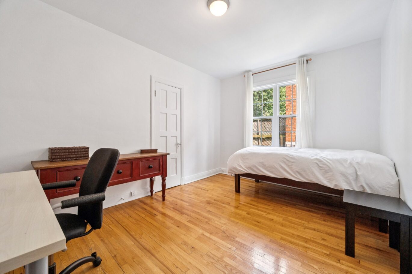 5447 Av. Earnscliffe  Montréal (Côte-des-Neiges/Notre-Dame-de-Grâce) (Montréal)