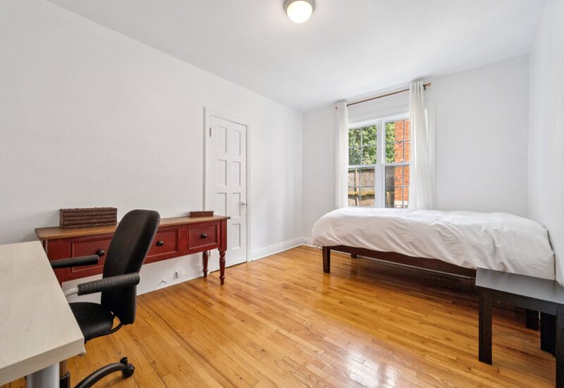 5447 Av. Earnscliffe  Montréal (Côte-des-Neiges/Notre-Dame-de-Grâce) (Montréal)