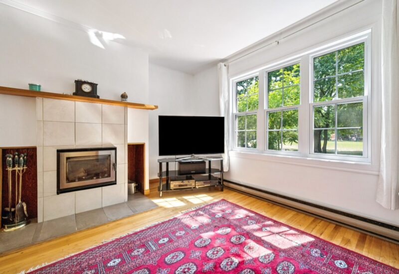 5447 Av. Earnscliffe  Montréal (Côte-des-Neiges/Notre-Dame-de-Grâce) (Montréal)