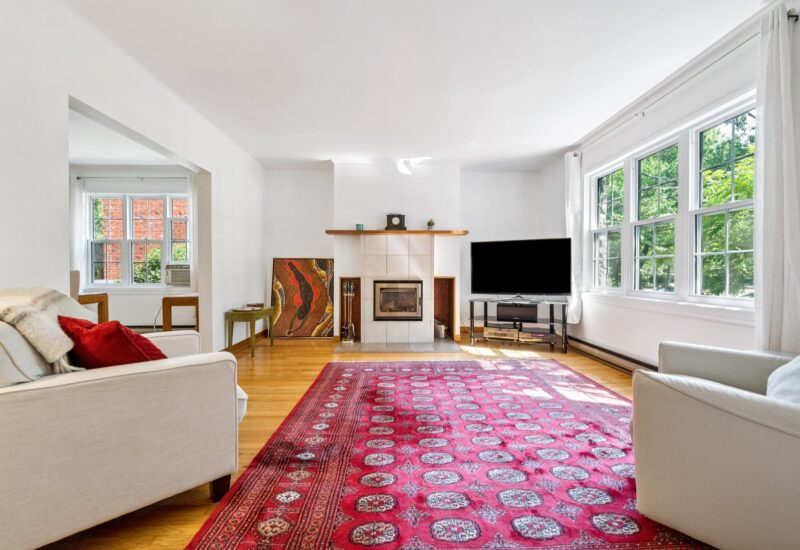 5447 Av. Earnscliffe  Montréal (Côte-des-Neiges/Notre-Dame-de-Grâce) (Montréal)