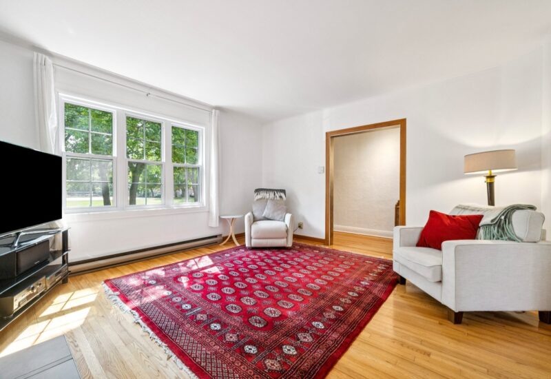 5447 Av. Earnscliffe  Montréal (Côte-des-Neiges/Notre-Dame-de-Grâce) (Montréal)