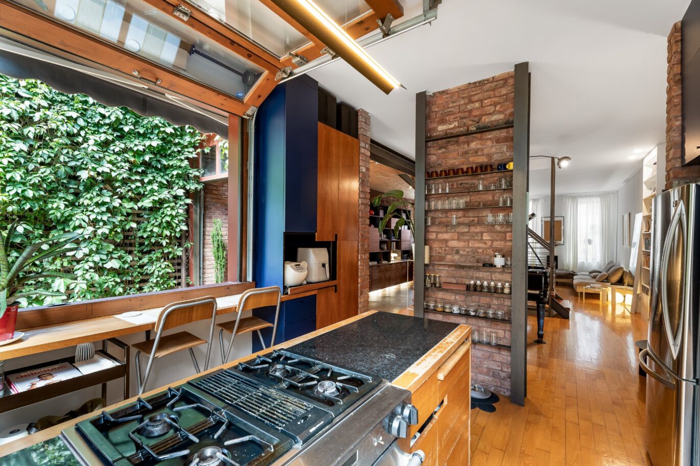 3986 Av. Coloniale  Montréal (Le Plateau-Mont-Royal) (Montréal)