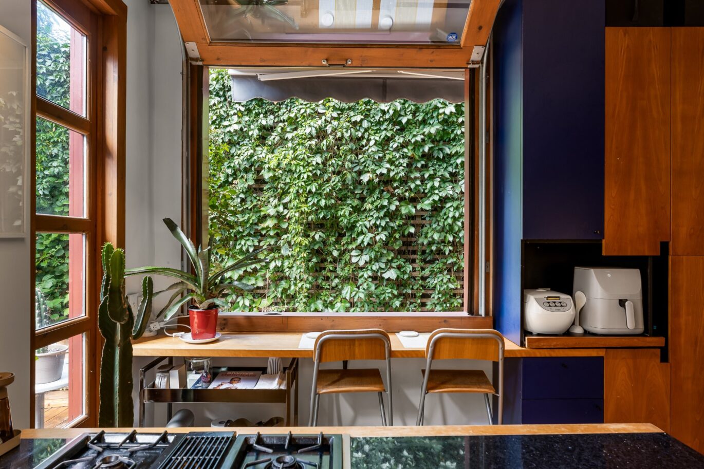 3986 Av. Coloniale  Montréal (Le Plateau-Mont-Royal) (Montréal)