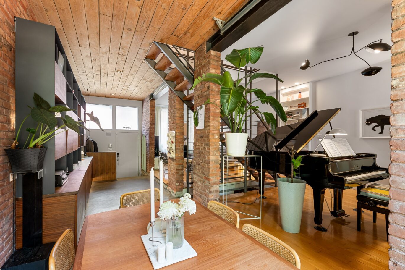 3986 Av. Coloniale  Montréal (Le Plateau-Mont-Royal) (Montréal)