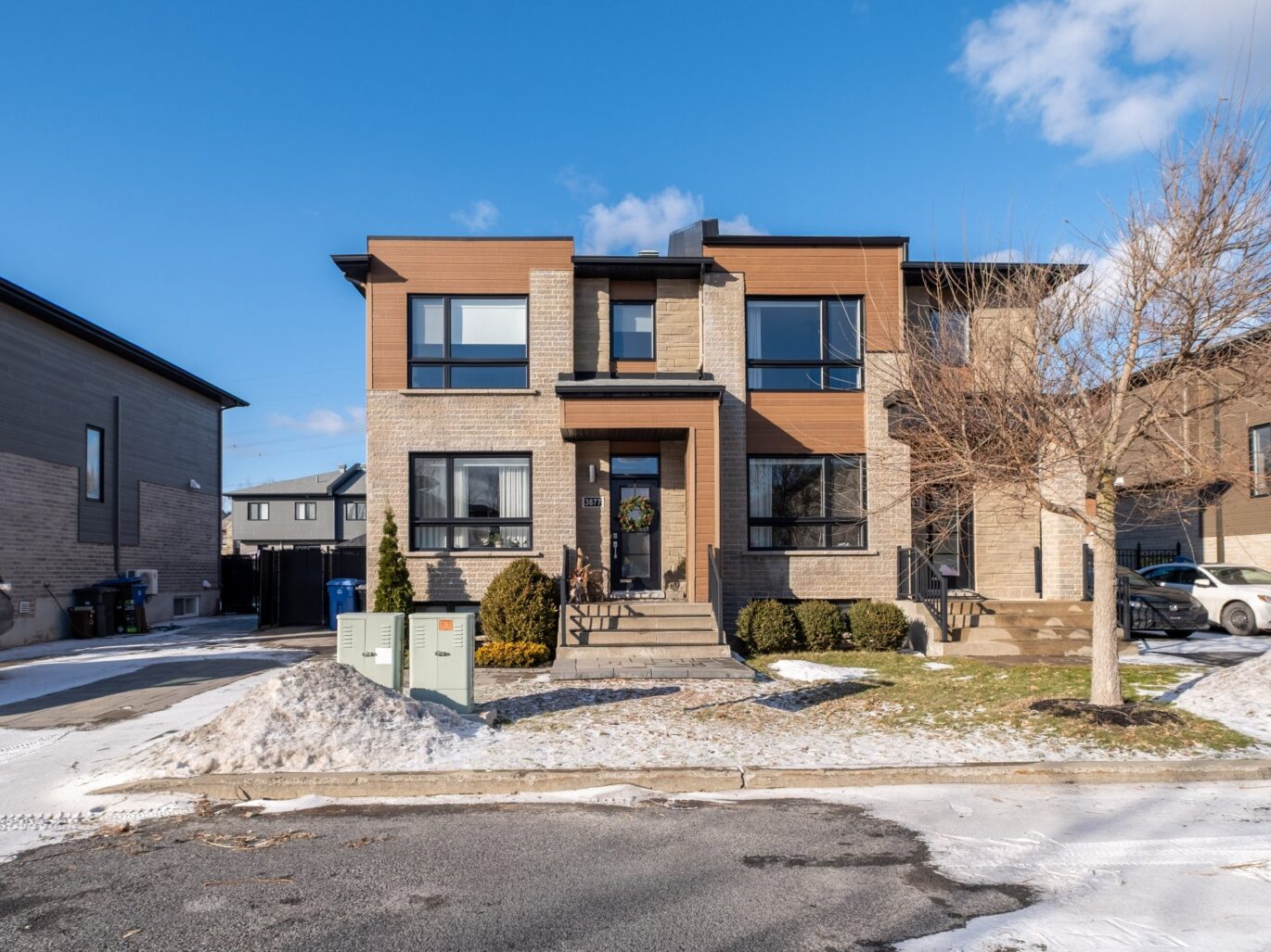 3877 Rue Émiliana-Brosseau  Longueuil (Saint-Hubert) (Montérégie)