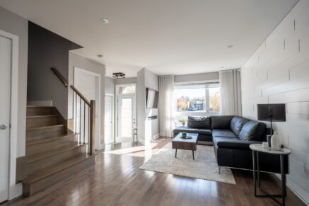 3877 Rue Émiliana-Brosseau  Longueuil (Saint-Hubert) (Montérégie)