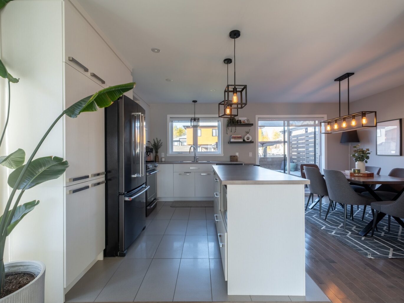 3877 Rue Émiliana-Brosseau  Longueuil (Saint-Hubert) (Montérégie)