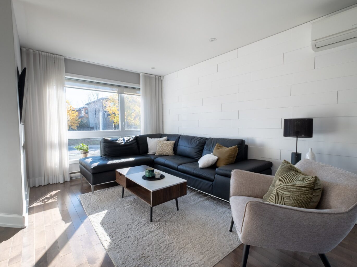 3877 Rue Émiliana-Brosseau  Longueuil (Saint-Hubert) (Montérégie)