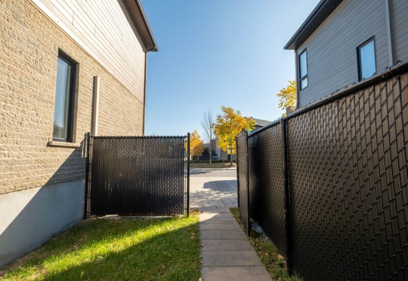 3877 Rue Émiliana-Brosseau  Longueuil (Saint-Hubert) (Montérégie)