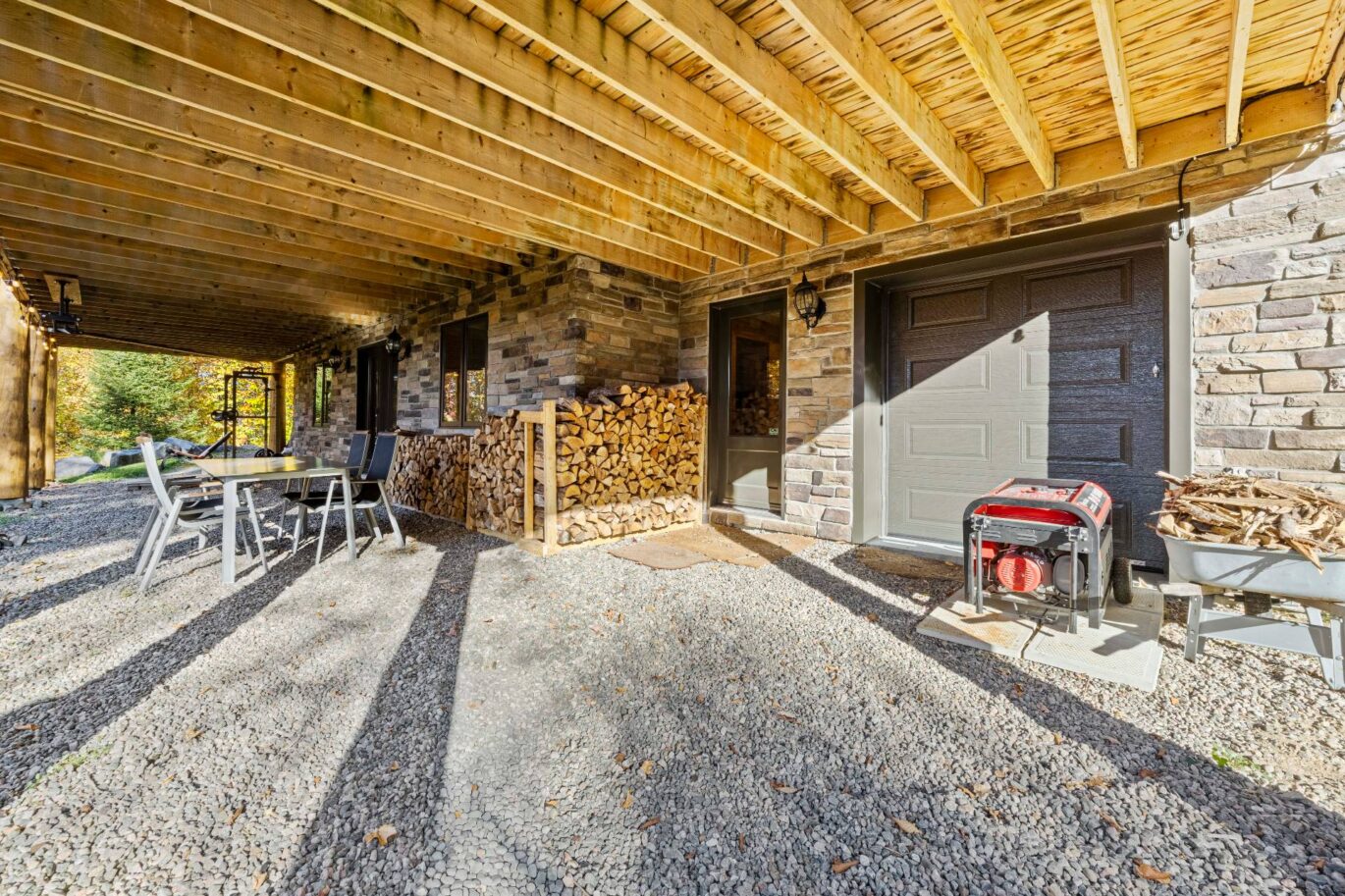 2110 Ch. du Lac-Quenouille #22  Val-des-Lacs (Laurentides)