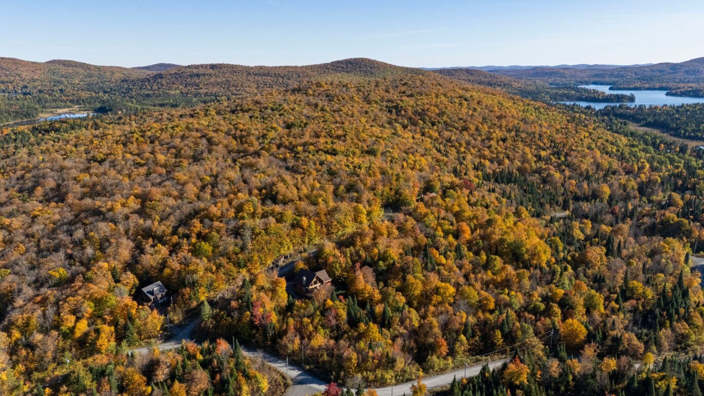 2110 Ch. du Lac-Quenouille #22  Val-des-Lacs (Laurentides)