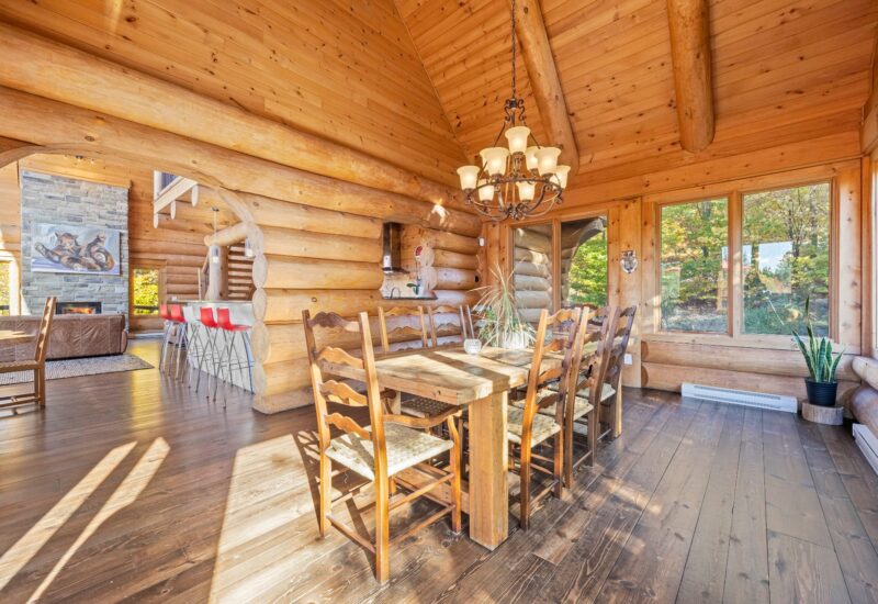 2110 Ch. du Lac-Quenouille #22  Val-des-Lacs (Laurentides)