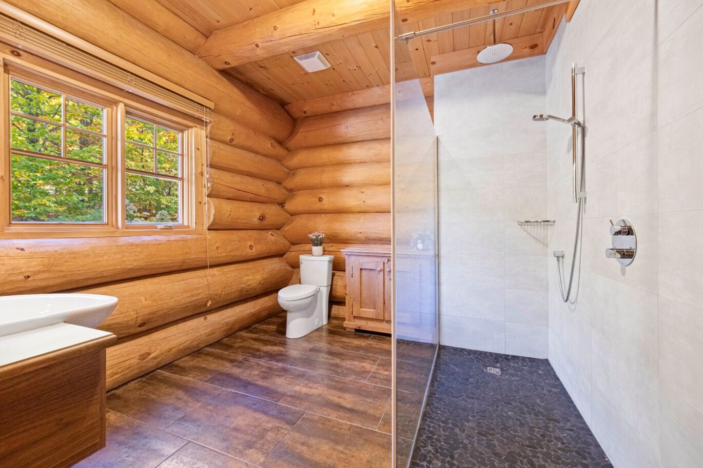 2110 Ch. du Lac-Quenouille #22  Val-des-Lacs (Laurentides)