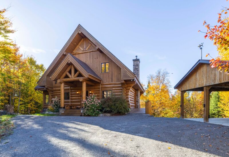 2110 Ch. du Lac-Quenouille #22  Val-des-Lacs (Laurentides)