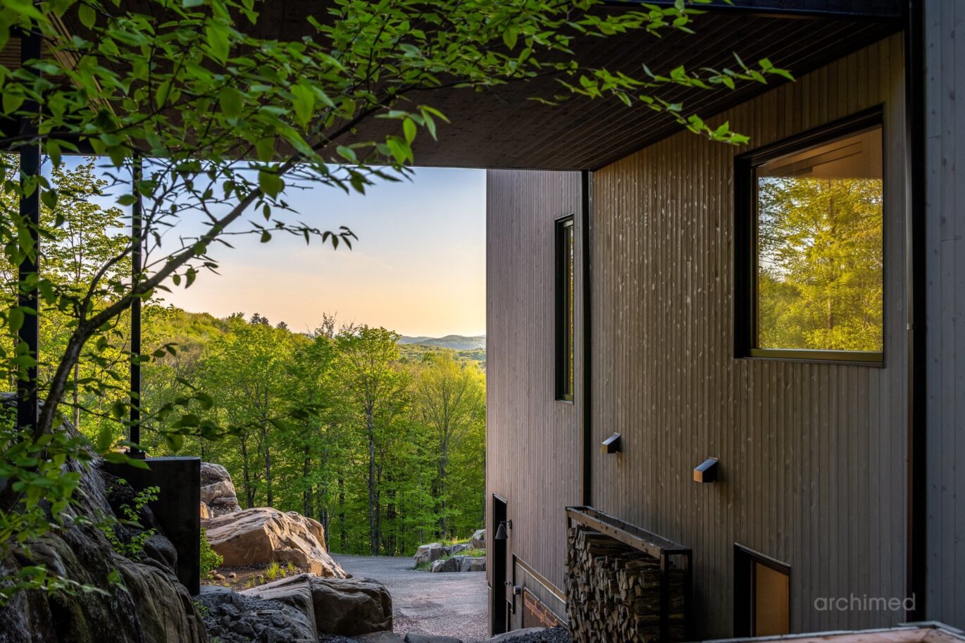 1551 Ch. du Noroît  Wentworth-Nord (Laurentides)