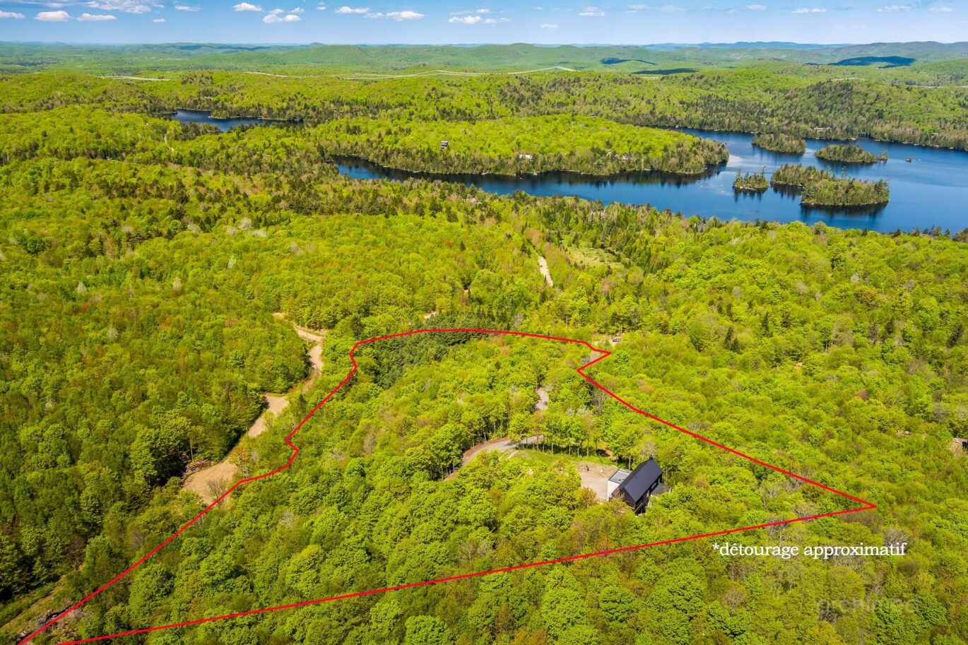 1551 Ch. du Noroît  Wentworth-Nord (Laurentides)