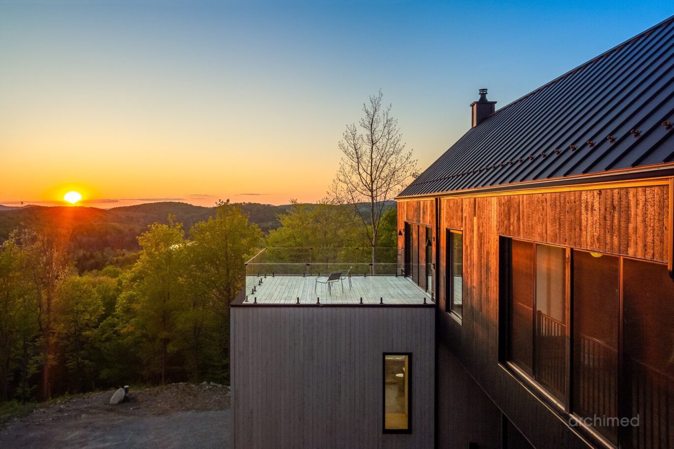 1551 Ch. du Noroît  Wentworth-Nord (Laurentides)