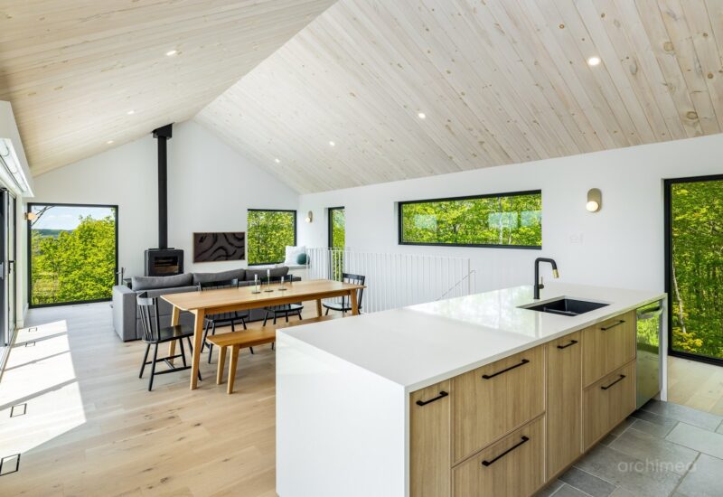 1551 Ch. du Noroît  Wentworth-Nord (Laurentides)