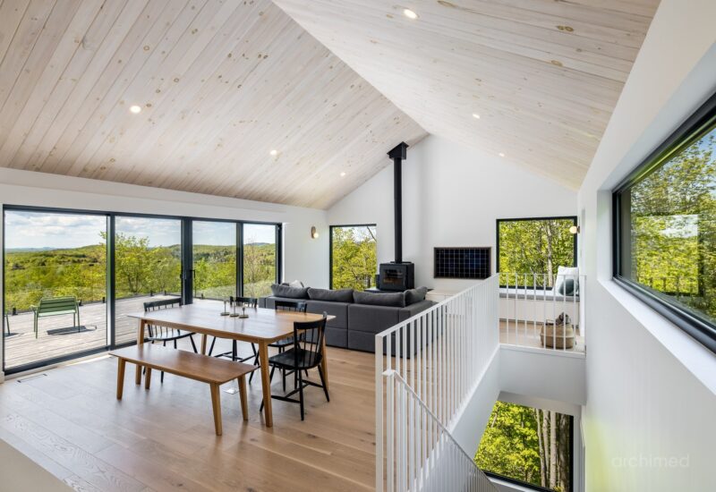 1551 Ch. du Noroît  Wentworth-Nord (Laurentides)