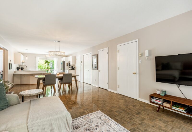 460 Rue Côté #3  Otterburn Park (Montérégie)