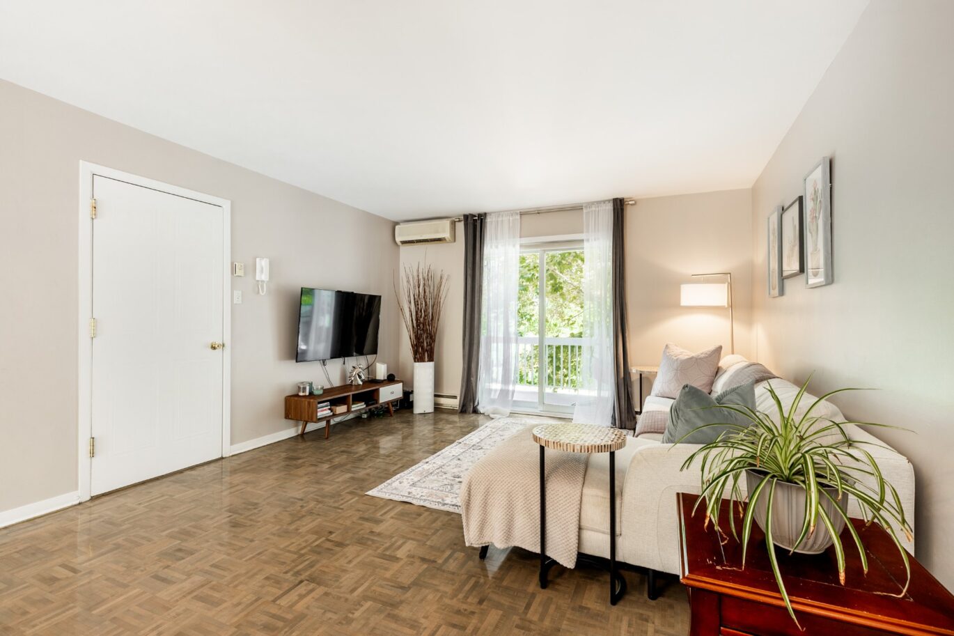 460 Rue Côté #3  Otterburn Park (Montérégie)