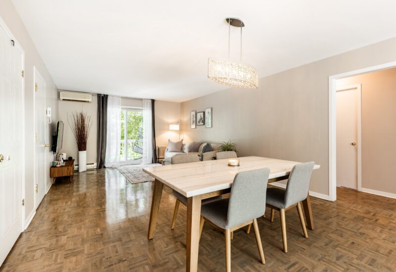 460 Rue Côté #3  Otterburn Park (Montérégie)