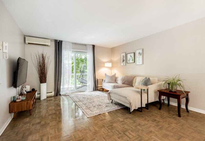 460 Rue Côté #3  Otterburn Park (Montérégie)