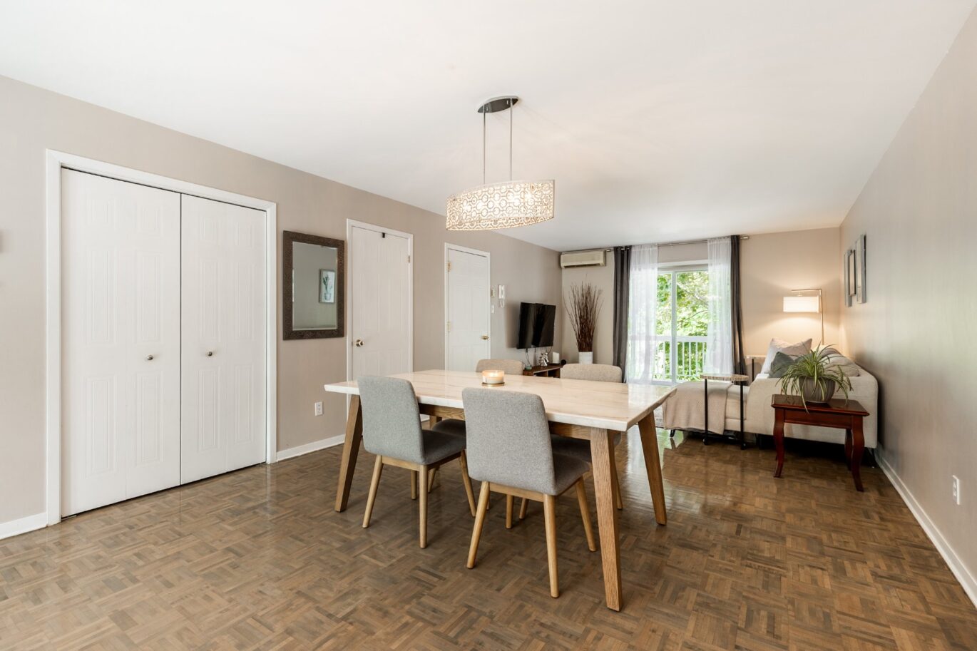 460 Rue Côté #3  Otterburn Park (Montérégie)