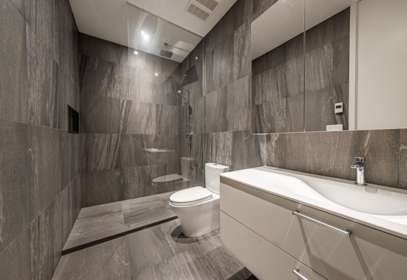 1200 Rue les Érables #603  Laval (Laval-sur-le-Lac) (Laval)