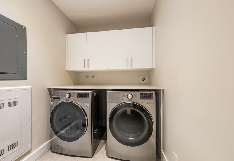 1200 Rue les Érables #603  Laval (Laval-sur-le-Lac) (Laval)