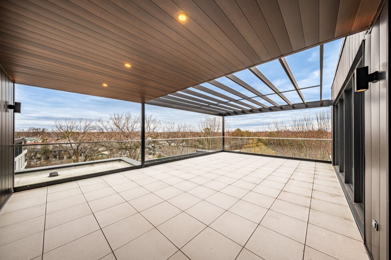 1200 Rue les Érables #603  Laval (Laval-sur-le-Lac) (Laval)